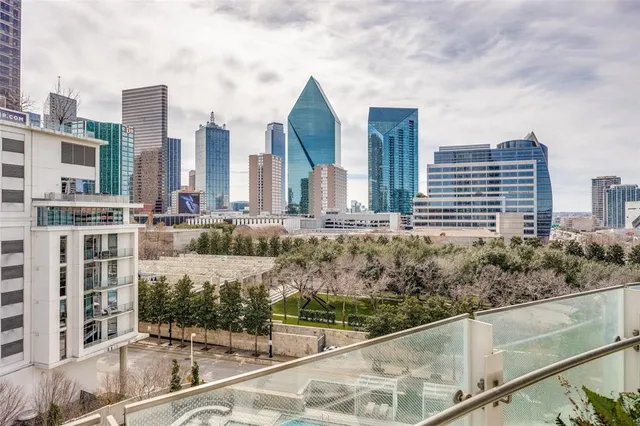 a view of building with yard and staircase