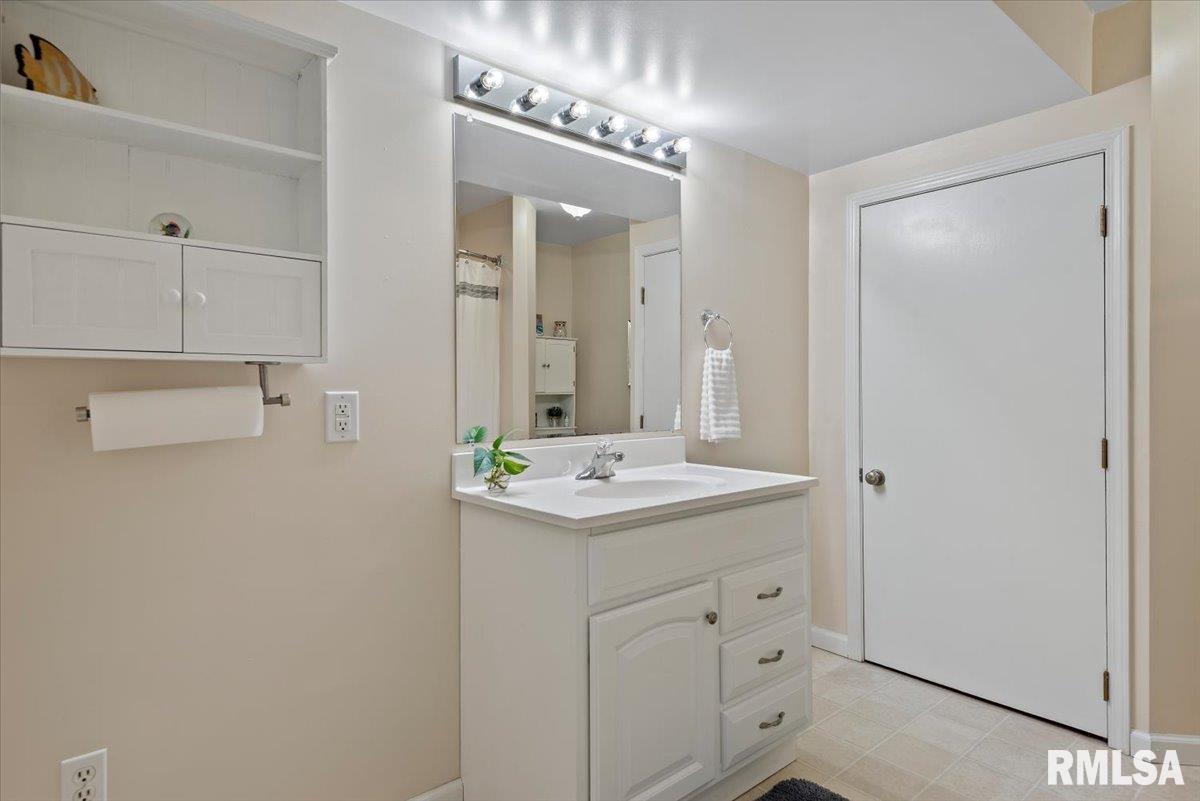 2806 Haggard Drive Springfield, IL 62711 - Photo 24 of 41 Gallery Image 24