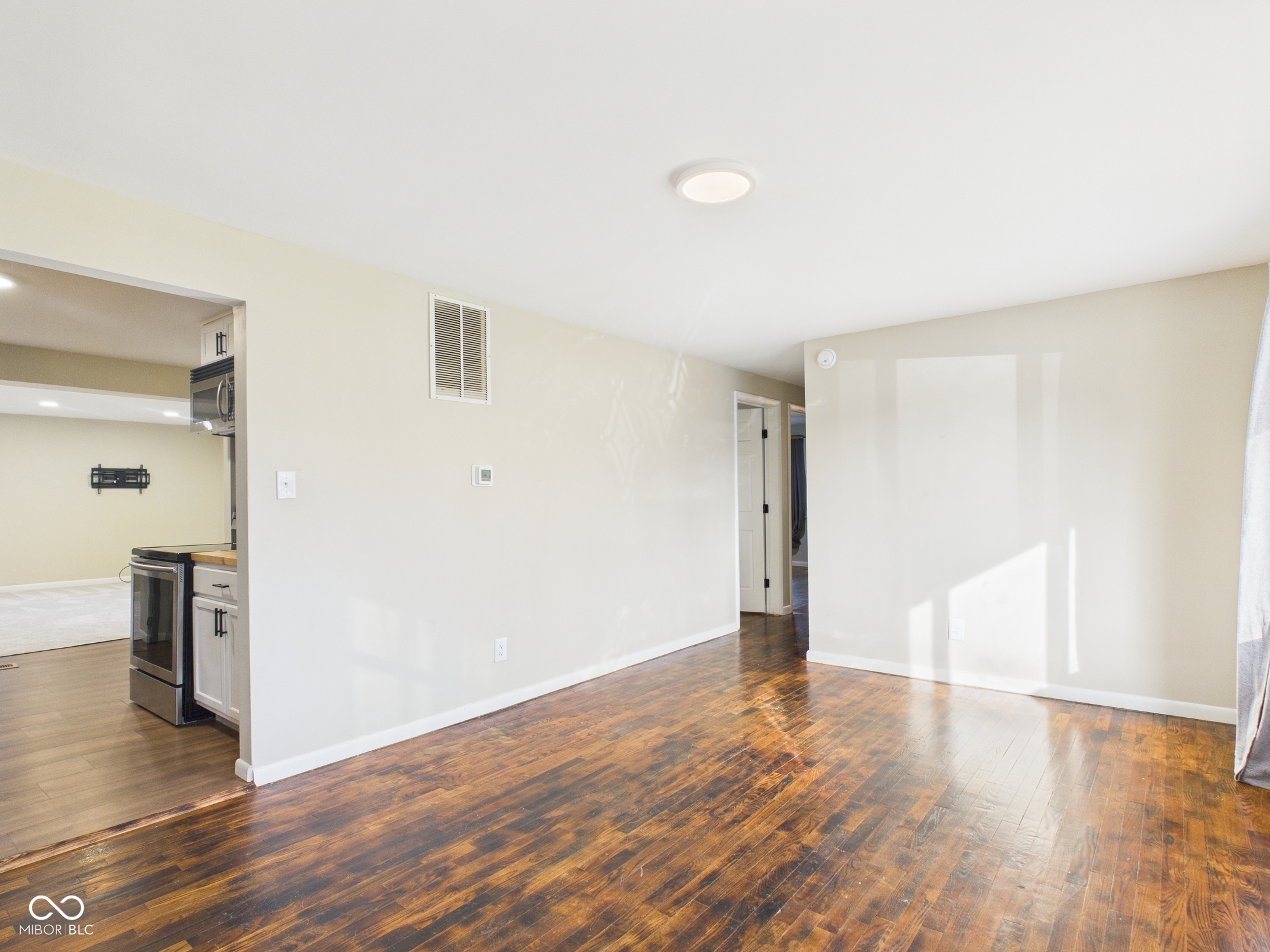 4623 Clark Street Anderson, IN 46013 - Photo 5 of 24