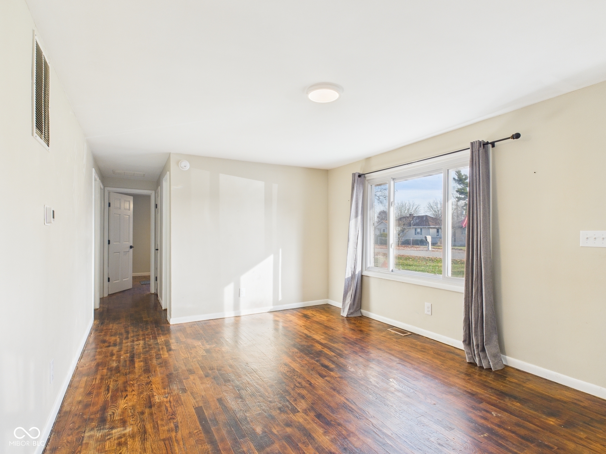 4623 Clark Street Anderson, IN 46013 - Photo 6 of 24