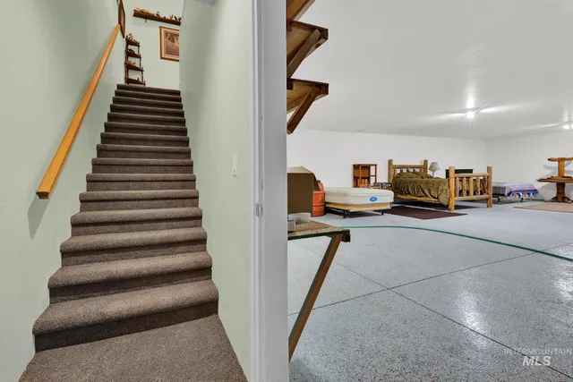 $2,100,000 | 191 Clear Creek Road, Cascade, ID 83611