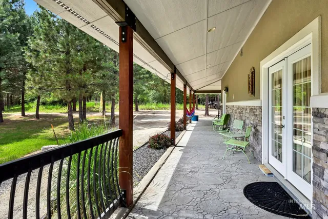 $2,100,000 | 191 Clear Creek Road, Cascade, ID 83611