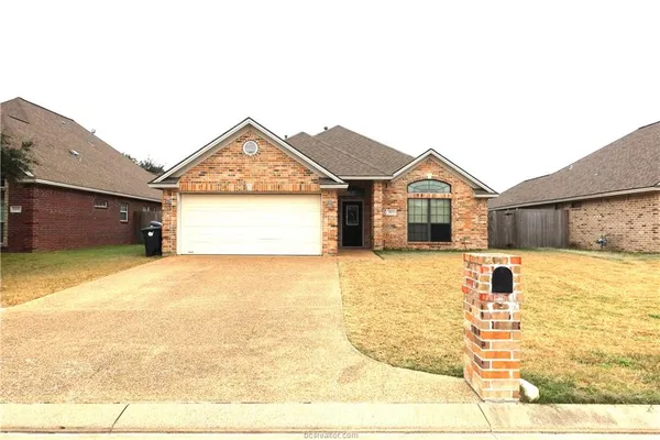 $2,275 | 922 Turtle Dove Trail, College Station, TX 77845