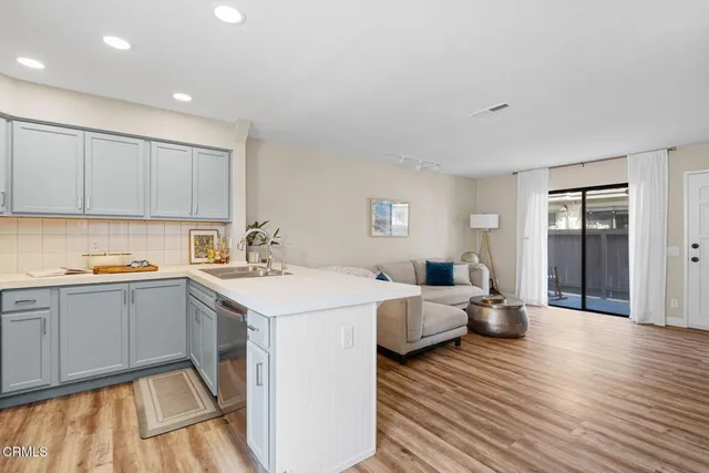 $475,000 | 551 South E Street, Oxnard, CA 93030