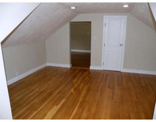 138 Boston Road Billerica, MA 01862 - Photo 11 of 17