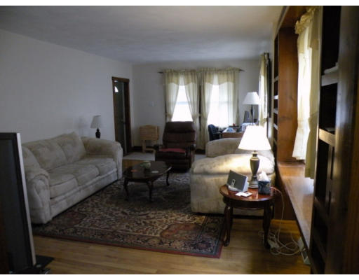 138 Boston Road Billerica, MA 01862 - Photo 6 of 17