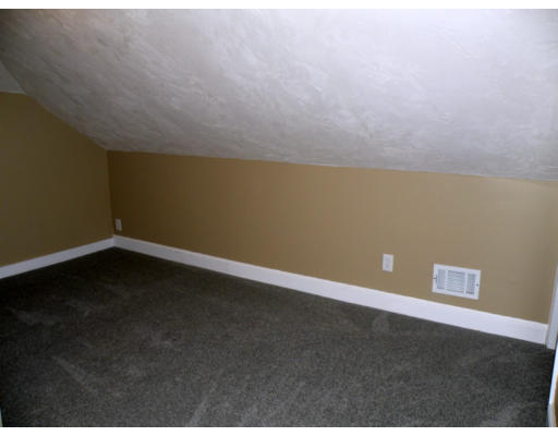 138 Boston Road Billerica, MA 01862 - Photo 10 of 17