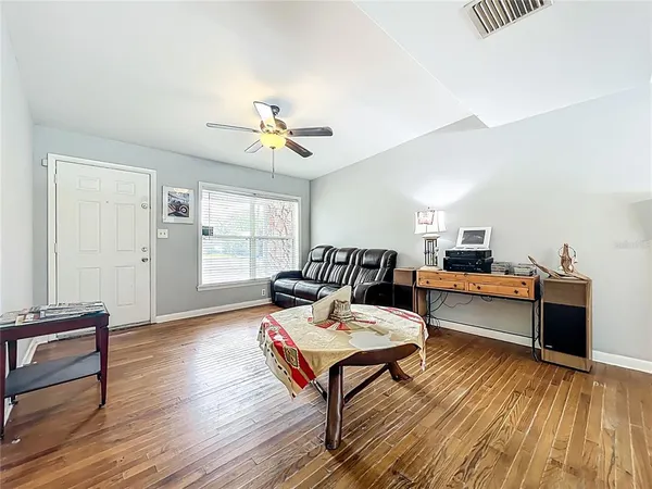$450,000 | 1700 Edmundshire Road, Orlando, FL 32812