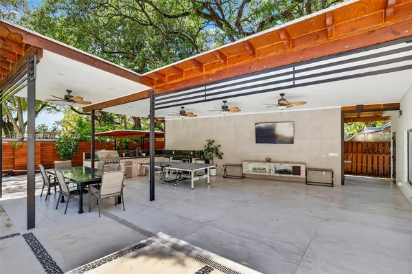 $8,900 | 3000 Riverland Road, Fort Lauderdale, FL 33312