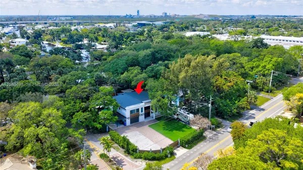 $8,900 | 3000 Riverland Road, Fort Lauderdale, FL 33312