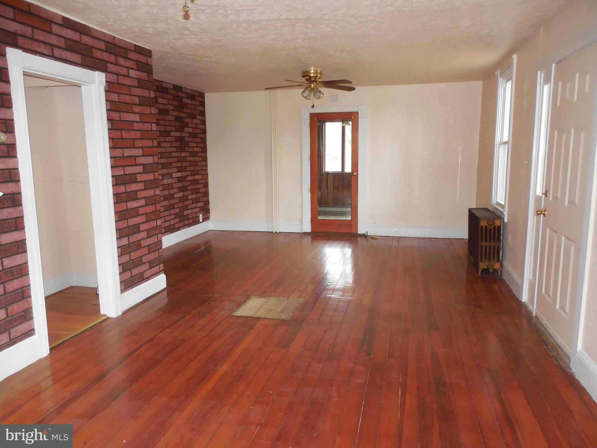 3748 Smith Road Darlington, MD 21034 - Photo 5 of 25 Living Room
