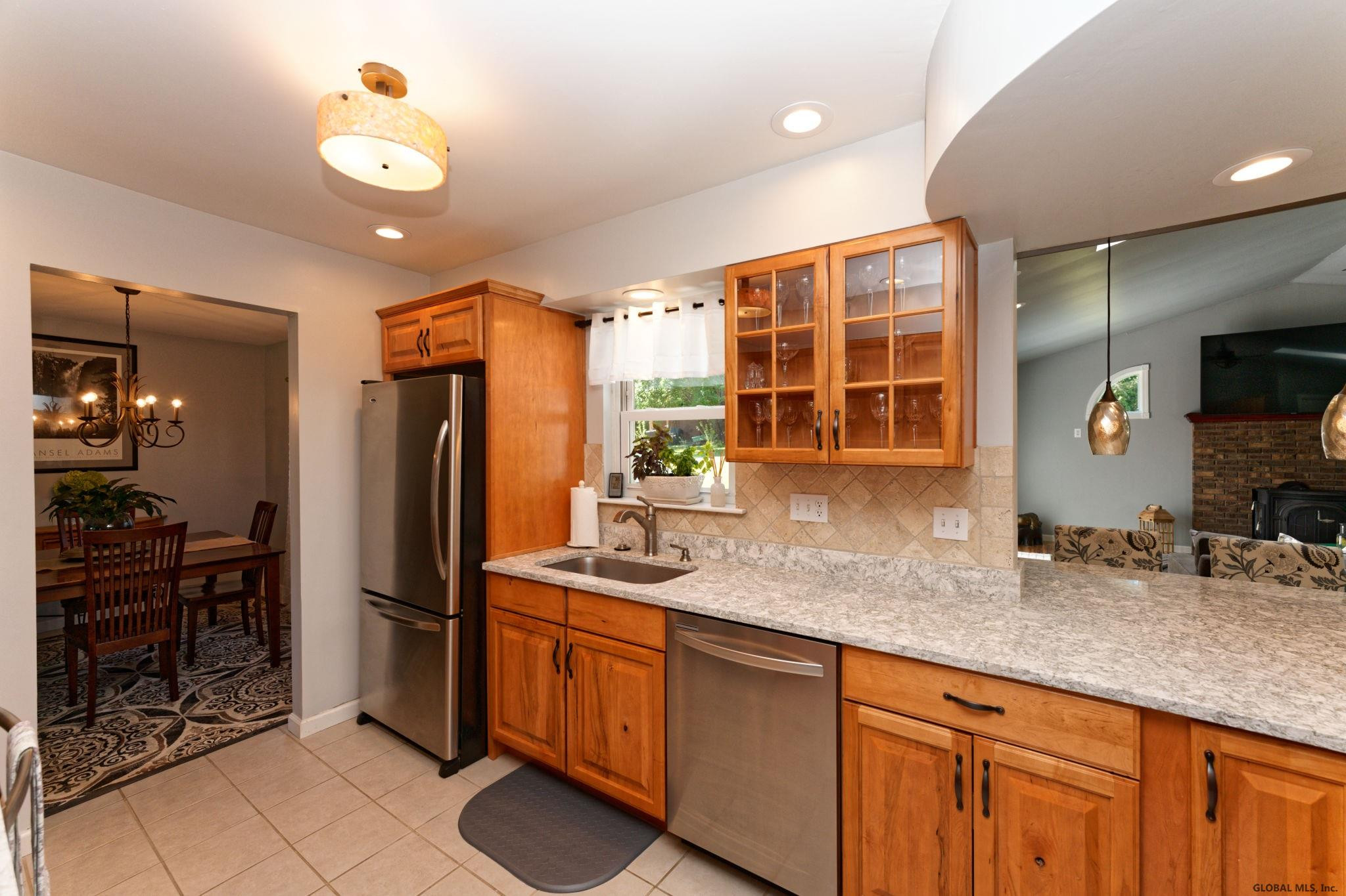 55 Meadowbrook Road Colonie, NY 12189 - Photo 7 of 27 Photo 7