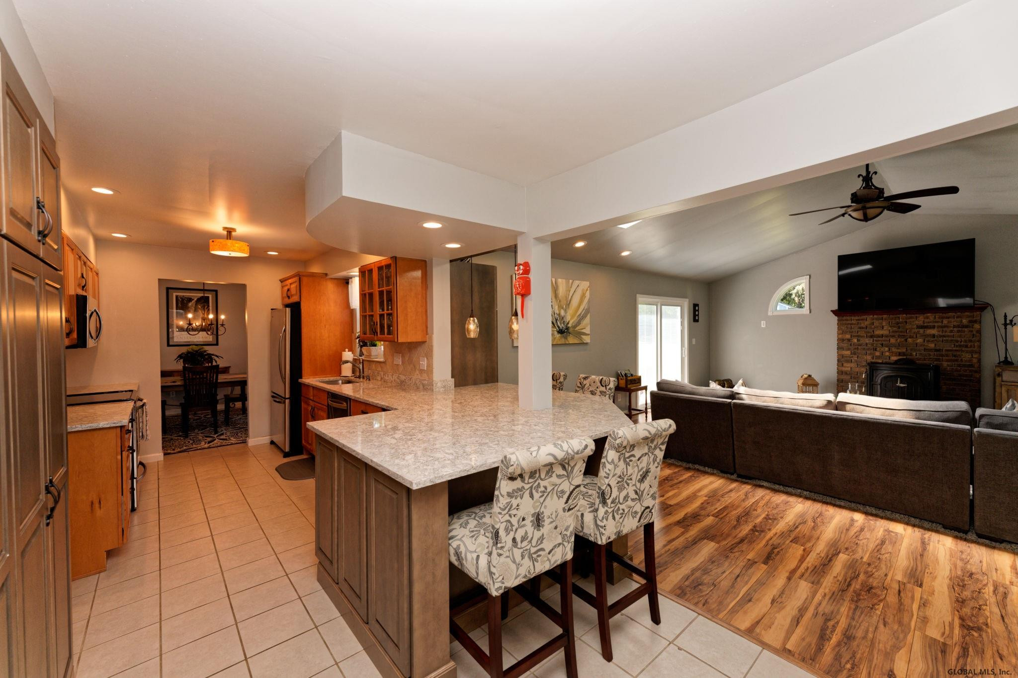 55 Meadowbrook Road Colonie, NY 12189 - Photo 8 of 27 Photo 8