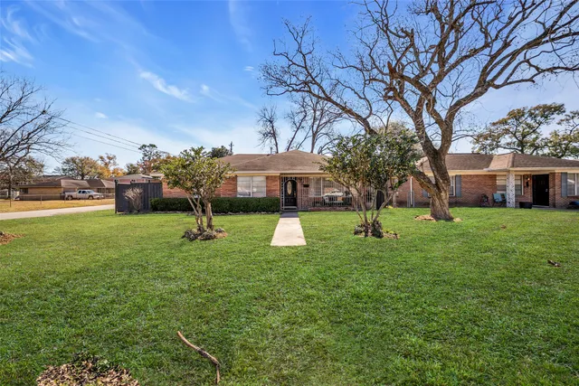 $285,000 | 922 Innsdale Drive, Houston, TX 77076