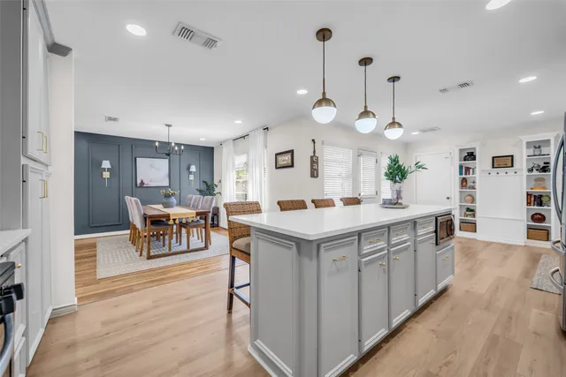 $285,000 | 922 Innsdale Drive, Houston, TX 77076