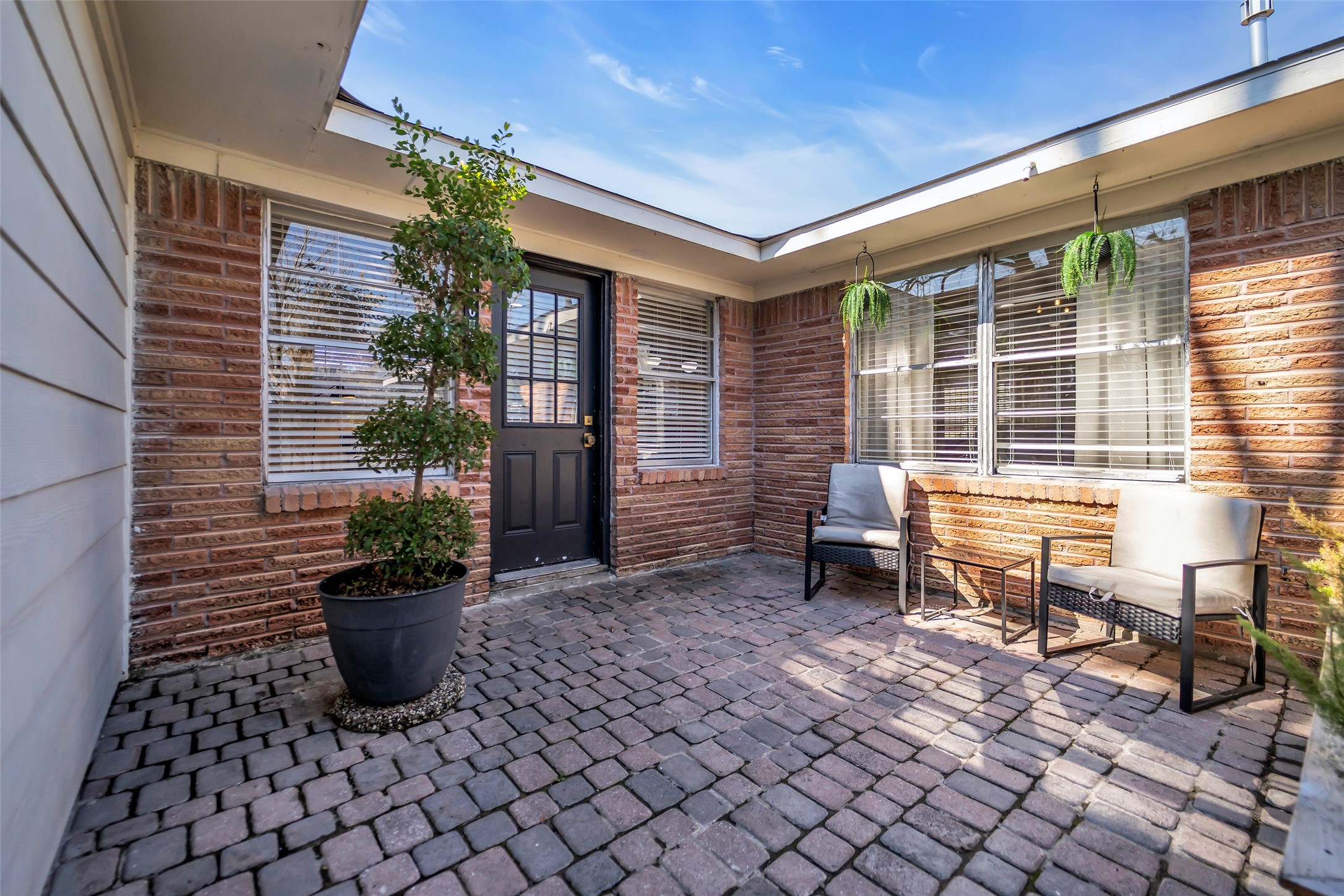 922 Innsdale Drive Houston, TX 77076 - Photo 28 of 40