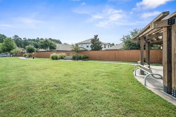 $274,500 | 1118 Upton Court, Conroe, TX 77304
