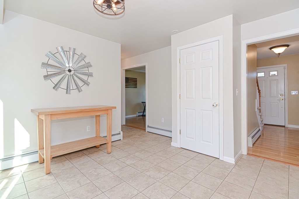 77 Old Webster Road Oxford, MA 01540 - Photo 8 of 39 Gallery Image 8