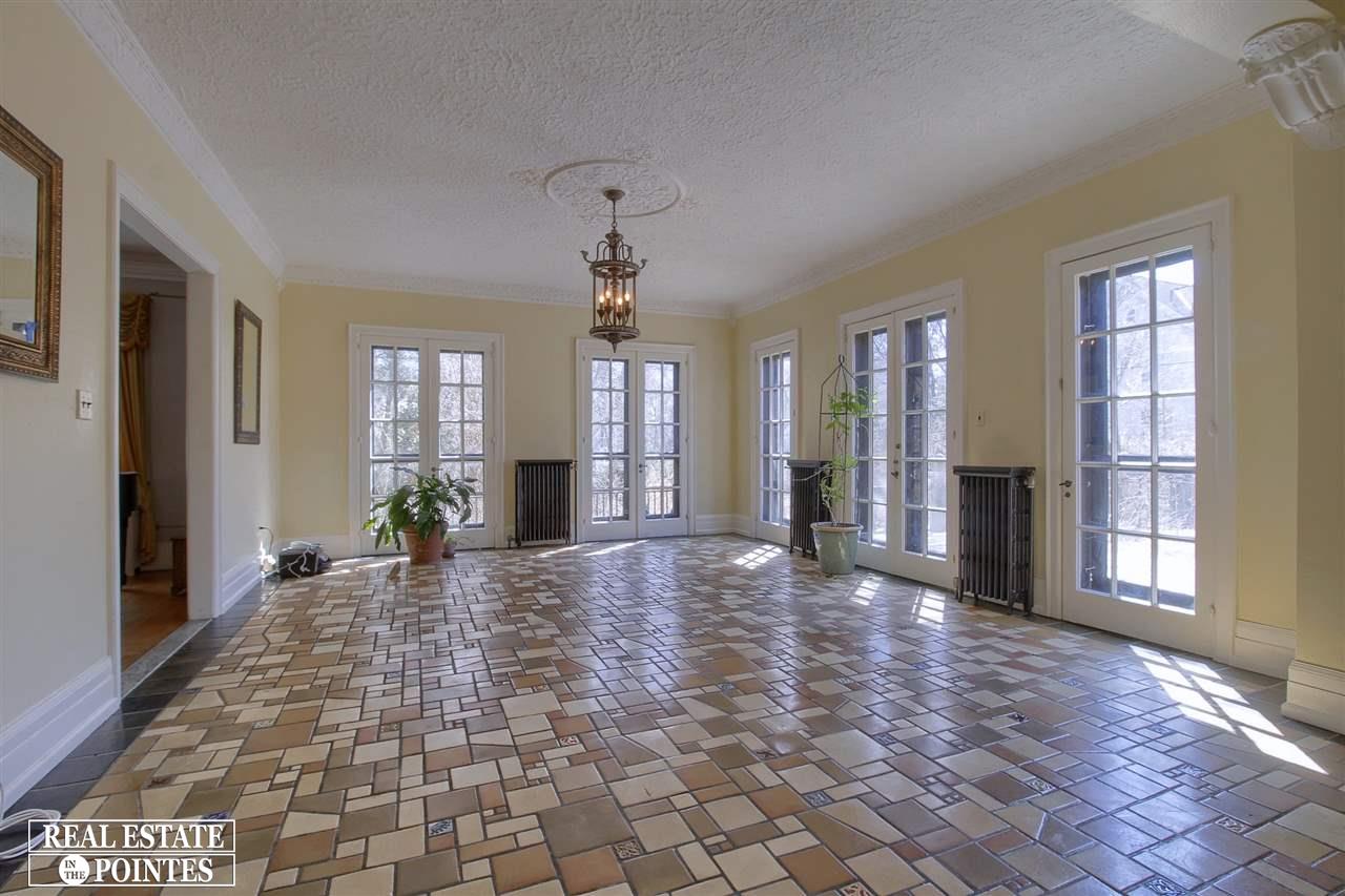 1005 Whittier Road Grosse Pointe Park, MI 48230 - Photo 8 of 63