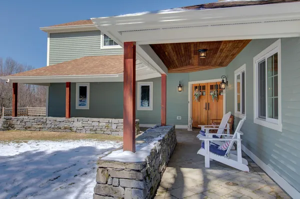 $1,979,000 | 25 Cavendish Cove Road, South Hero, VT 05486