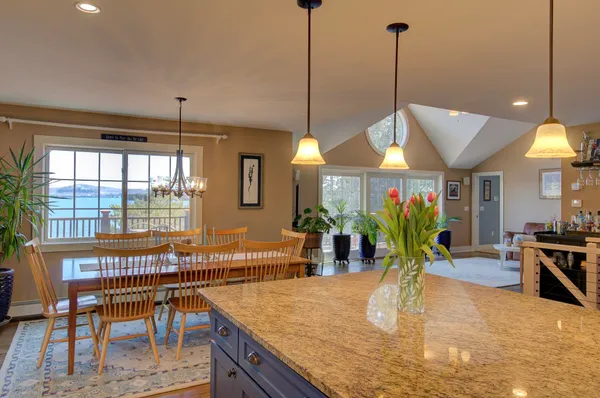 $1,979,000 | 25 Cavendish Cove Road, South Hero, VT 05486