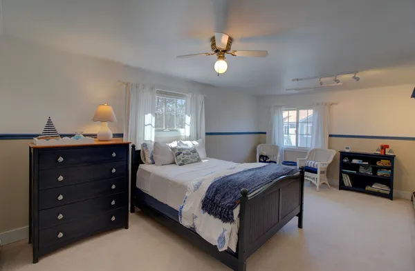 $1,979,000 | 25 Cavendish Cove Road, South Hero, VT 05486