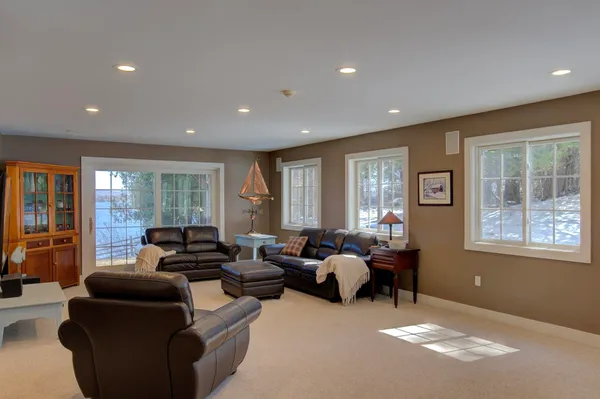 $1,979,000 | 25 Cavendish Cove Road, South Hero, VT 05486