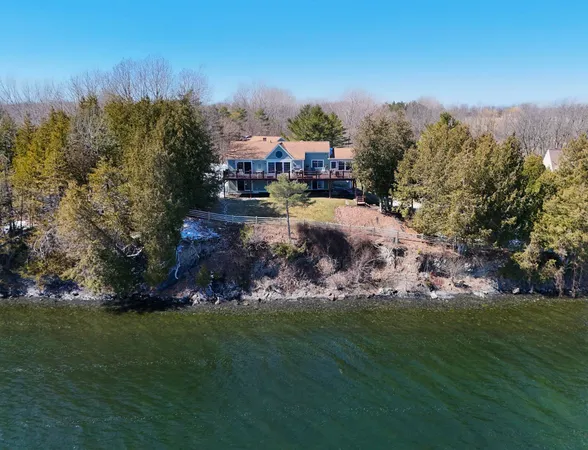$1,979,000 | 25 Cavendish Cove Road, South Hero, VT 05486