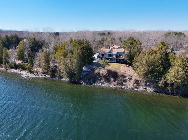 $1,979,000 | 25 Cavendish Cove Road, South Hero, VT 05486