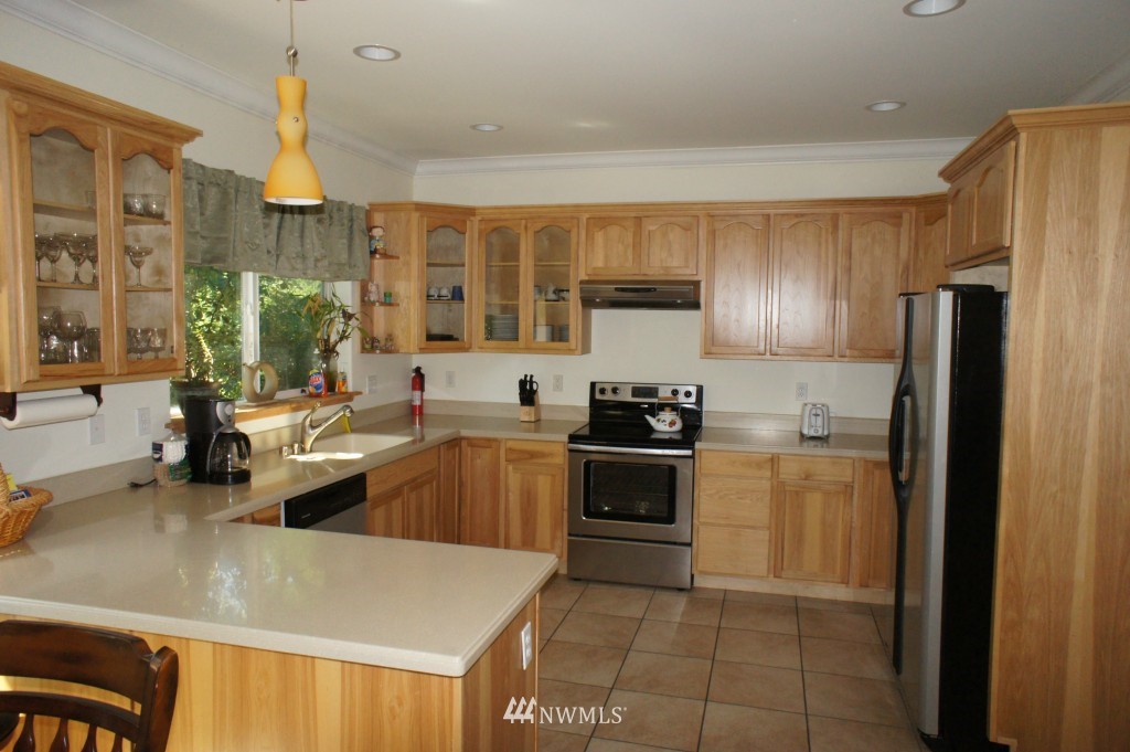 3663 Renton Avenue South Seattle, WA 98108 - Photo 5 of 6