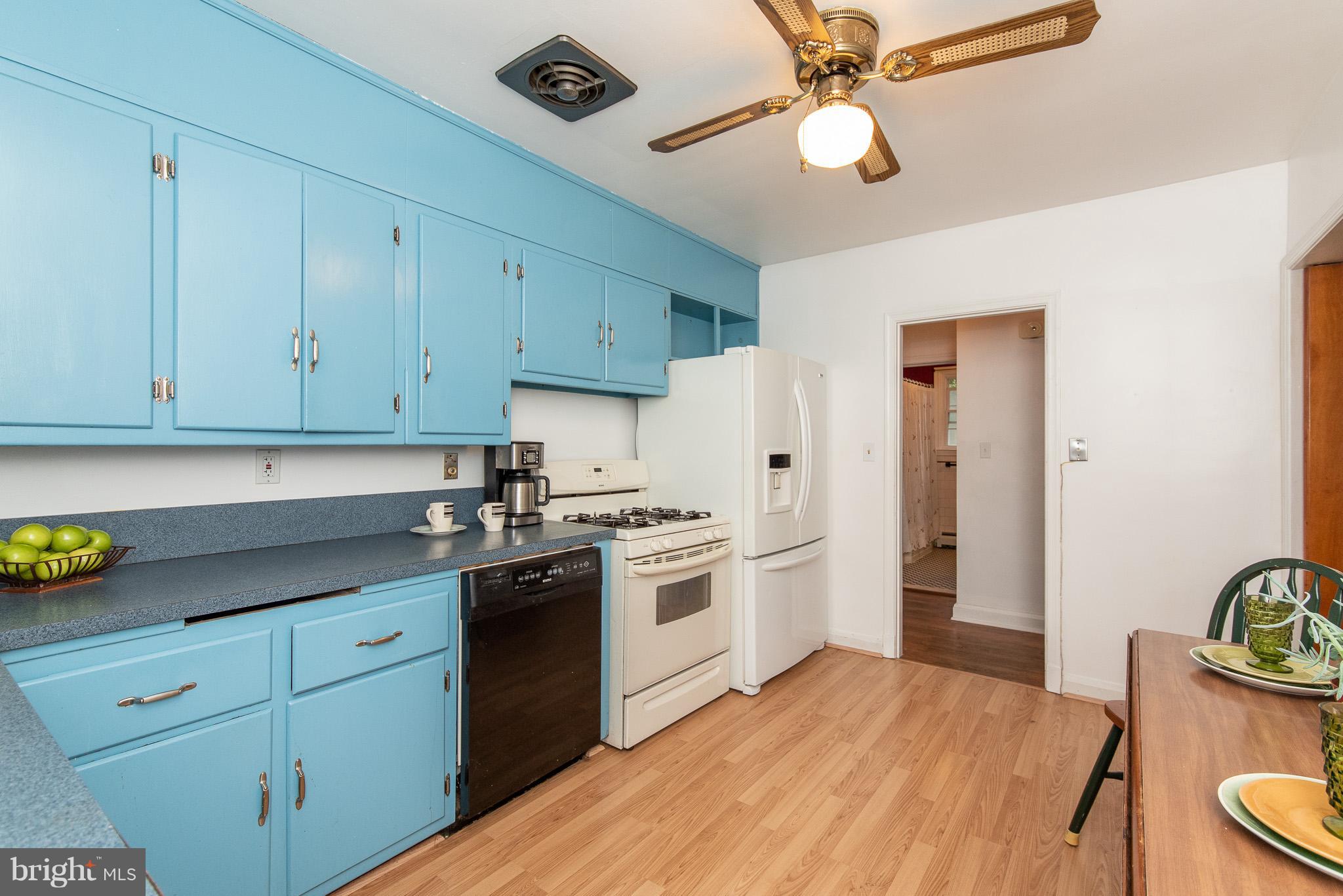 5010 Plymouth Road Baltimore, MD 21214 - Photo 12 of 30 Kitchen