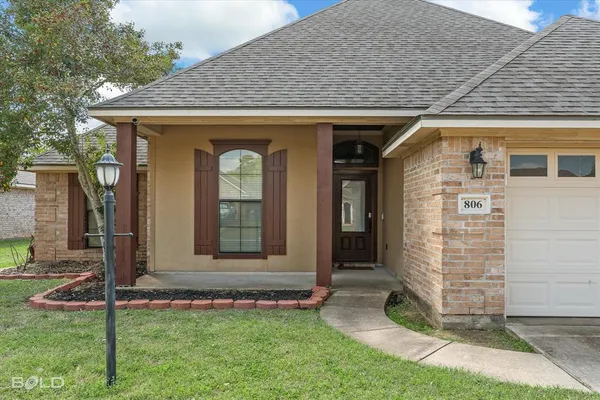 $272,900 | 806 Applewood Trail, Haughton, LA 71037