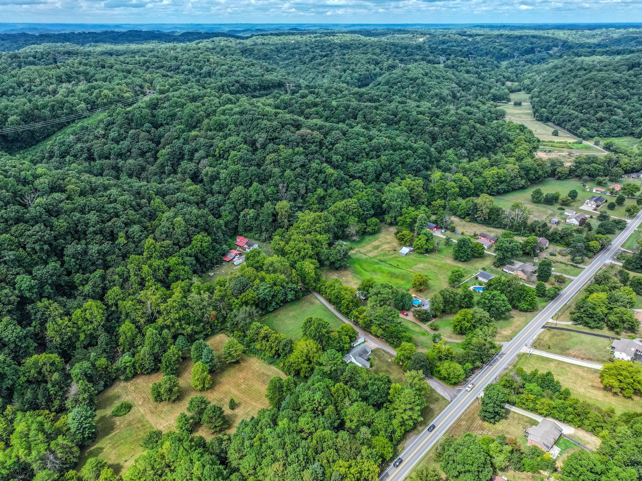 3119 Tyree Springs Road Hendersonville, TN 37075 - Photo 59 of 61 a view of a garden with a house