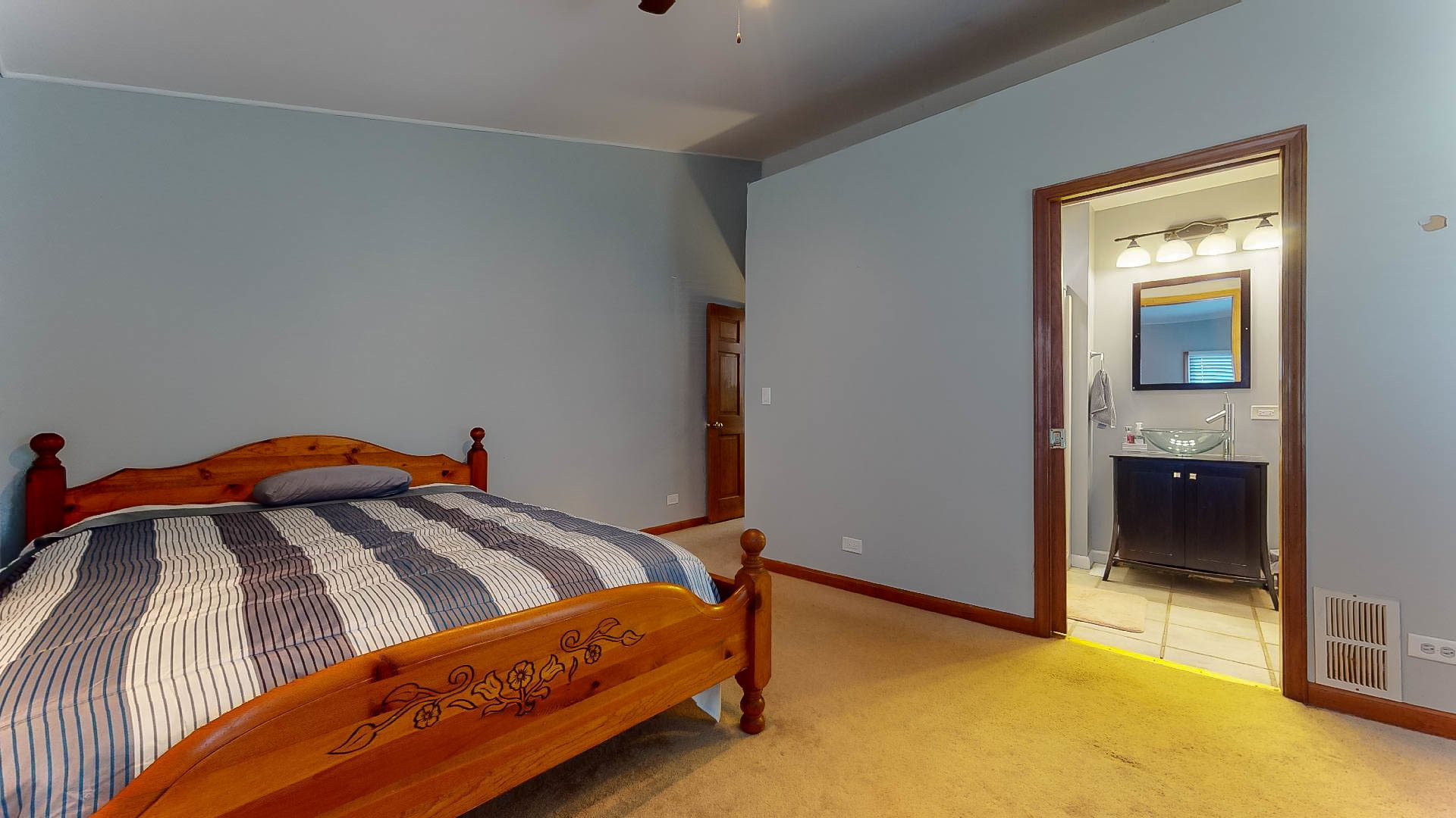 2S216 Riverside Avenue Warrenville, IL 60555 - Photo 13 of 38