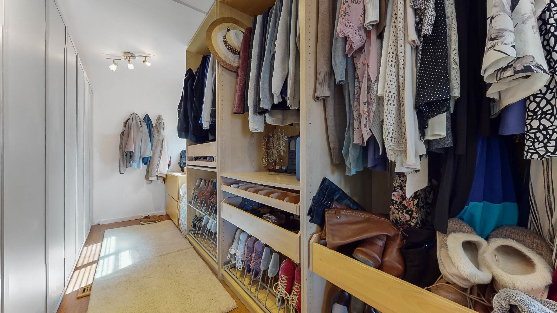 2S216 Riverside Avenue Warrenville, IL 60555 - Photo 21 of 38