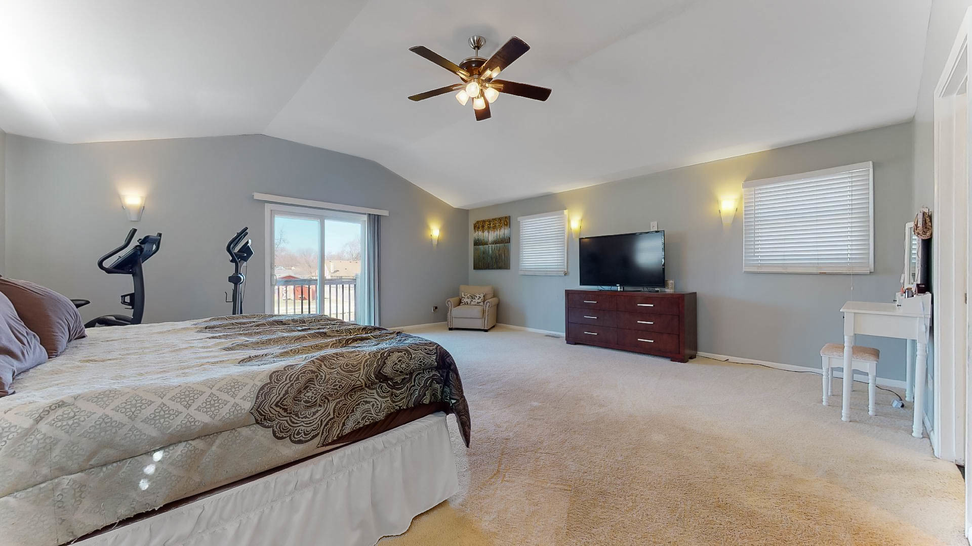 2S216 Riverside Avenue Warrenville, IL 60555 - Photo 22 of 38