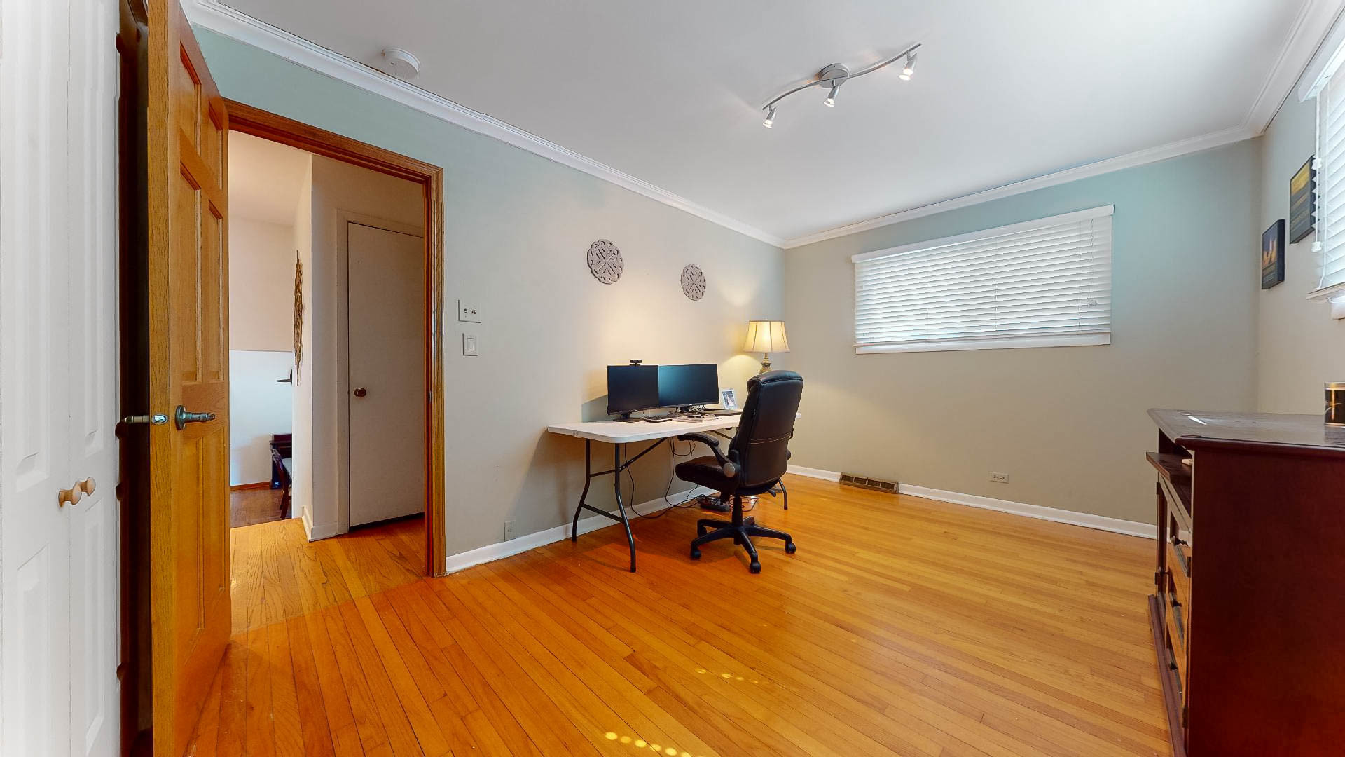 2S216 Riverside Avenue Warrenville, IL 60555 - Photo 27 of 38