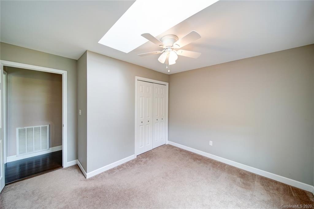 113 White Farm Road Dallas, NC 28034 - Photo 12 of 33 Gallery Image 12