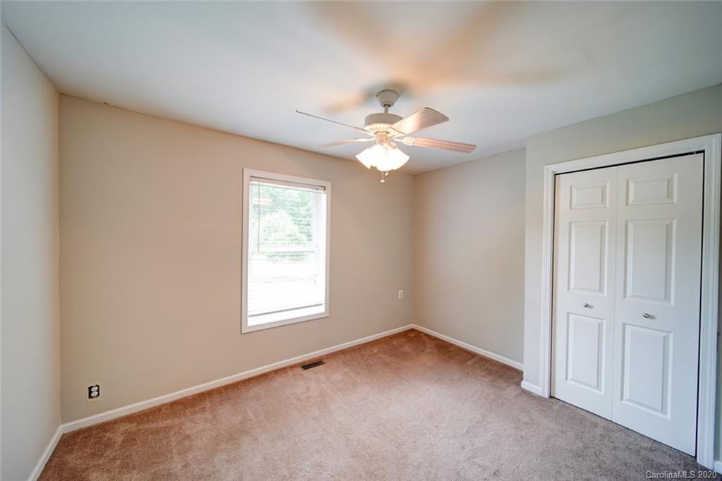 113 White Farm Road Dallas, NC 28034 - Photo 13 of 33 Gallery Image 13