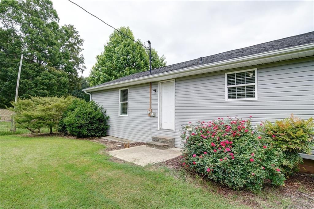 113 White Farm Road Dallas, NC 28034 - Photo 22 of 33 Gallery Image 22