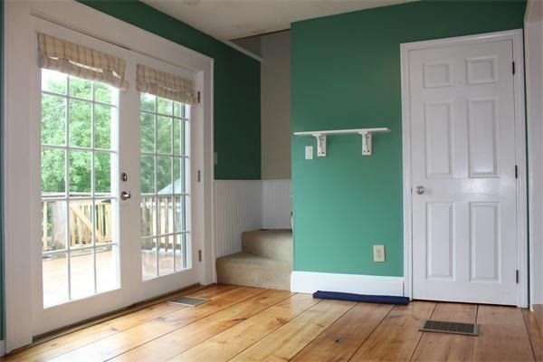 10 Traverse Street Gloucester, MA 01930 - Photo 16 of 42