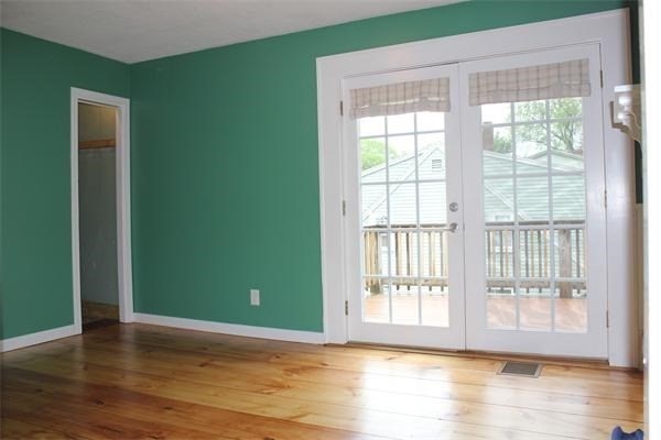 10 Traverse Street Gloucester, MA 01930 - Photo 17 of 42