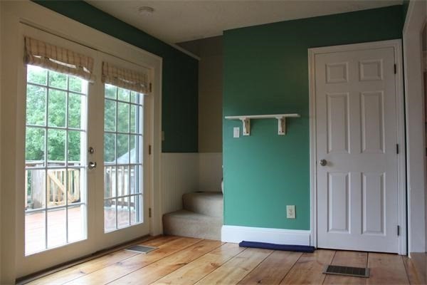 10 Traverse Street Gloucester, MA 01930 - Photo 18 of 42