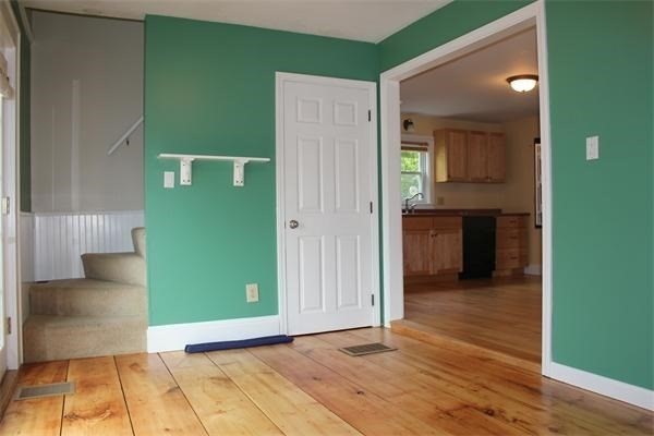 10 Traverse Street Gloucester, MA 01930 - Photo 19 of 42