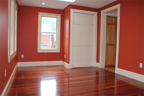 10 Traverse Street Gloucester, MA 01930 - Photo 22 of 42