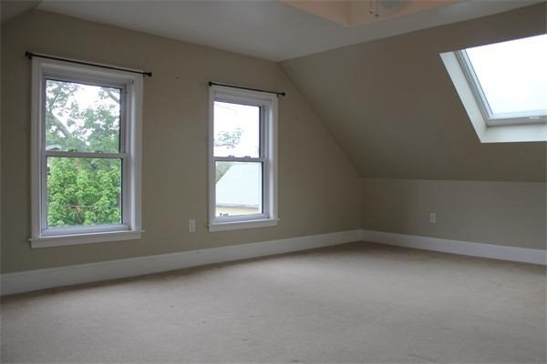 10 Traverse Street Gloucester, MA 01930 - Photo 27 of 42