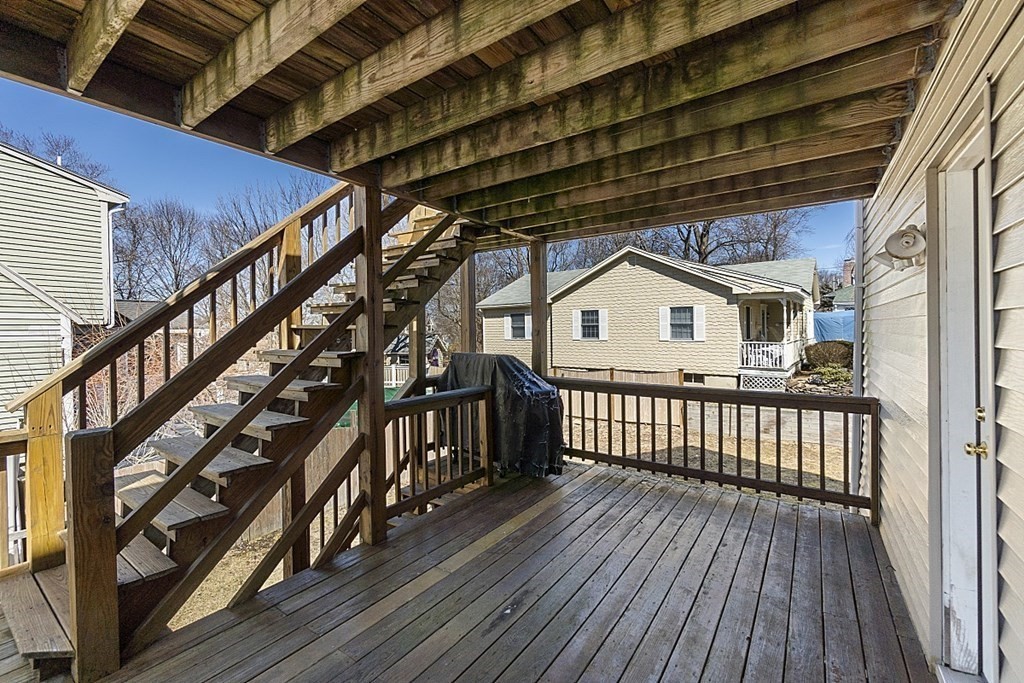 10 Traverse Street Gloucester, MA 01930 - Photo 32 of 42