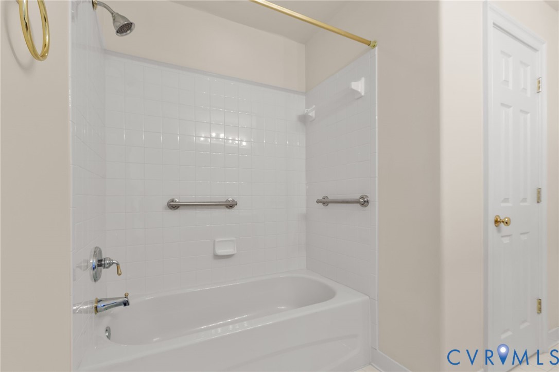 175 Shellfield Lane Colonial Beach, VA 22443 - Photo 41 of 100 Full bath with shower / bathtub combination and ti