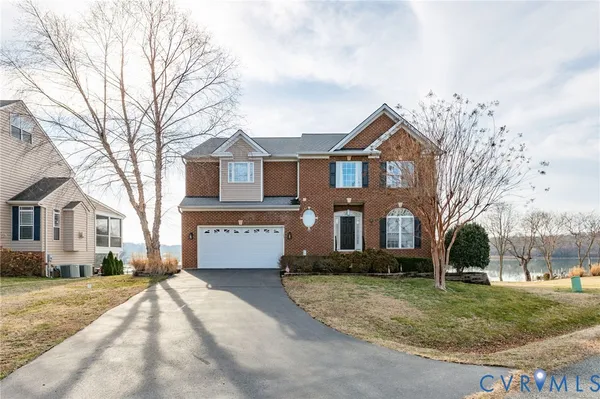 $1,000,000 | 175 Shellfield Lane, Colonial Beach, VA 22443
