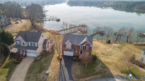 $1,000,000 | 175 Shellfield Lane, Colonial Beach, VA 22443